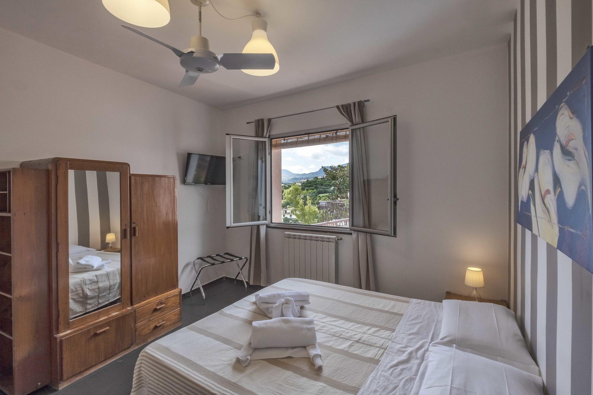 Bnb Casa Rossa Монреале Экстерьер фото