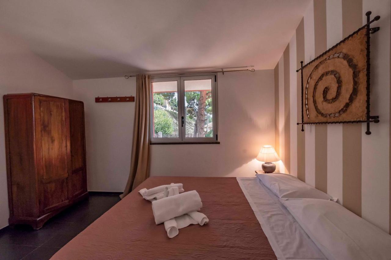 Bnb Casa Rossa Монреале Экстерьер фото