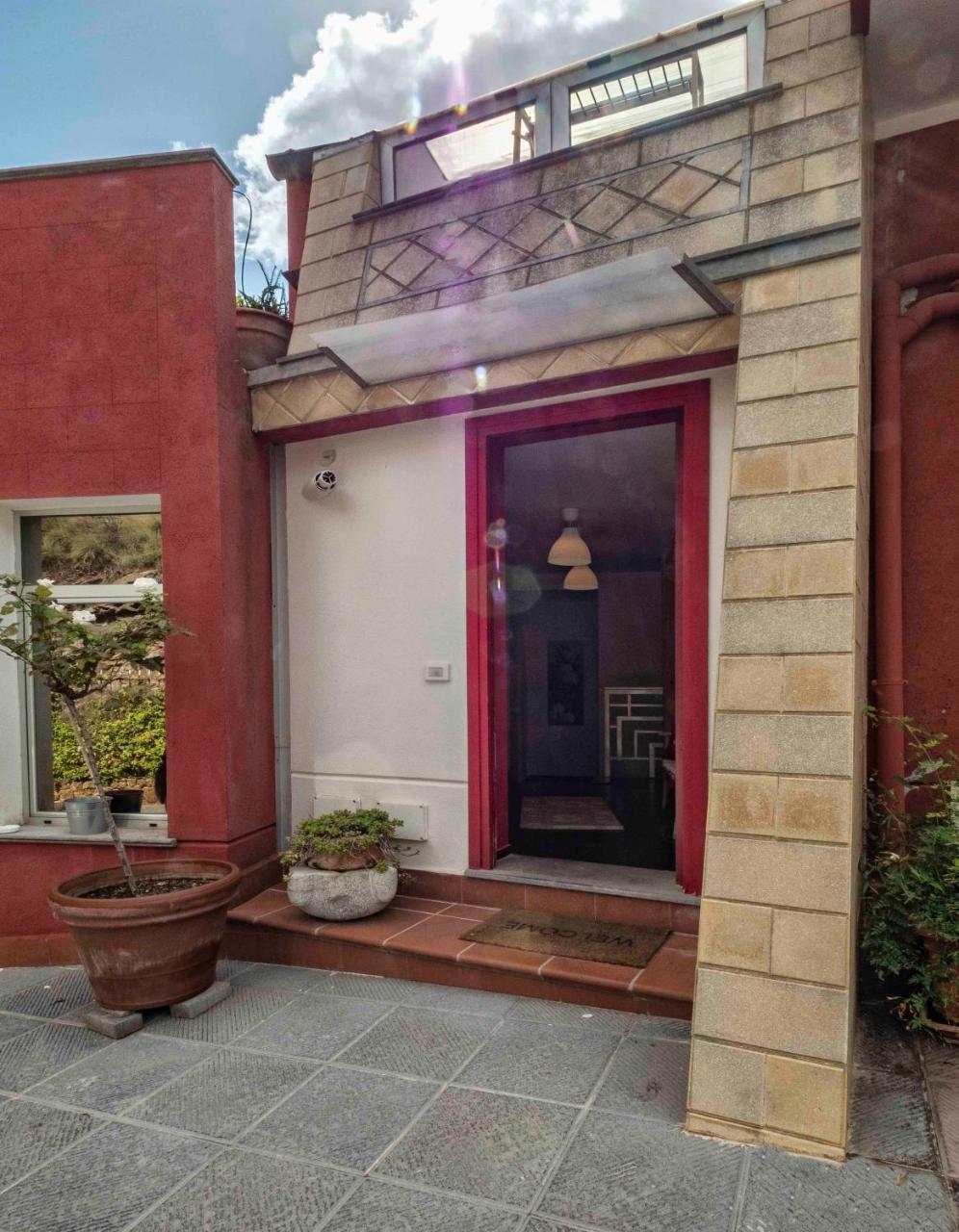 Bnb Casa Rossa Монреале Экстерьер фото