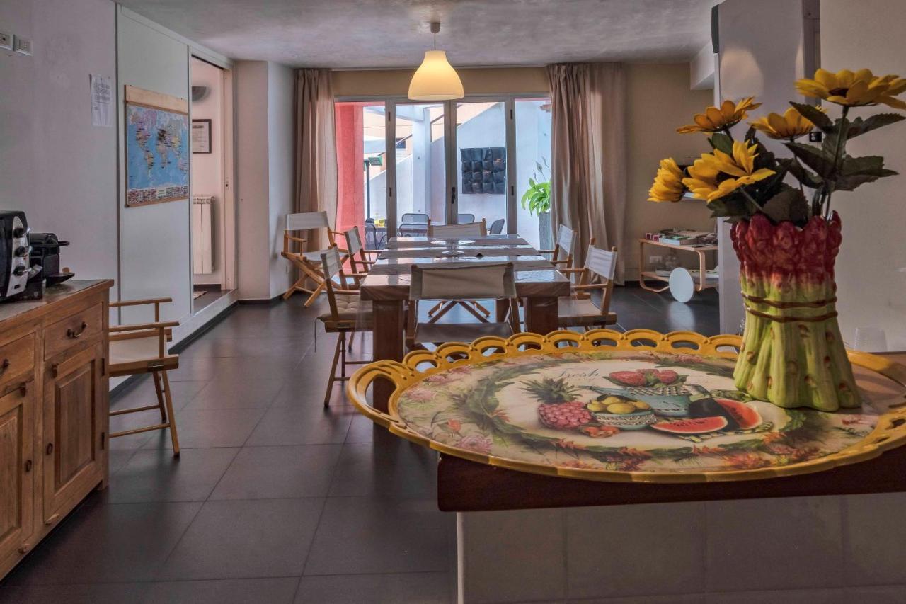 Bnb Casa Rossa Монреале Экстерьер фото