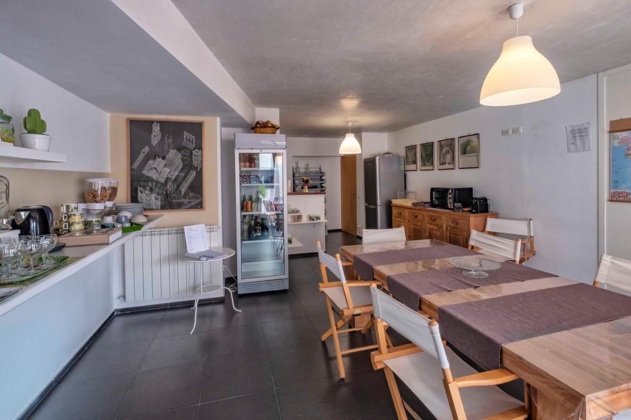 Bnb Casa Rossa Монреале Экстерьер фото